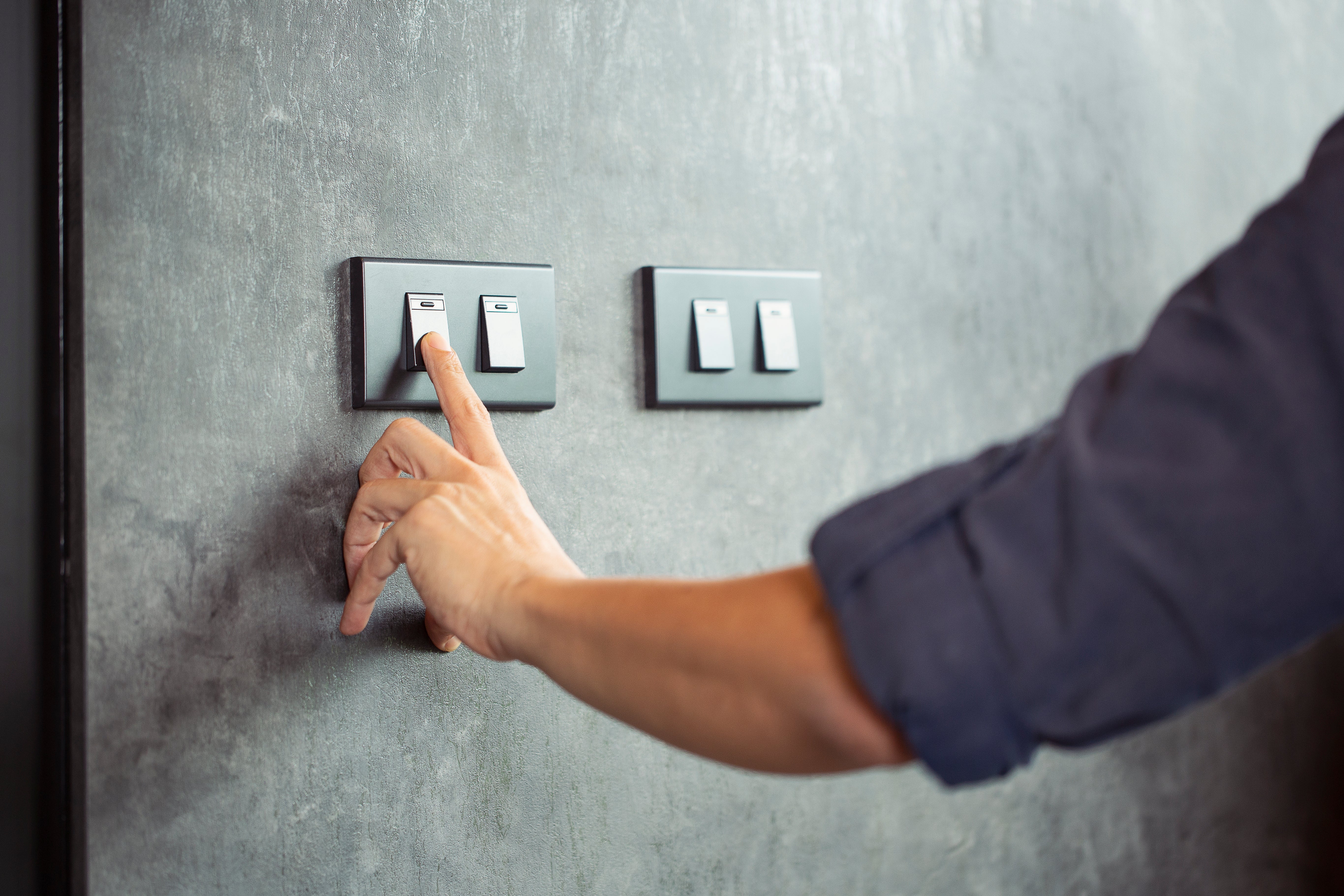 Instant Dimming Control with a Single or Double Press