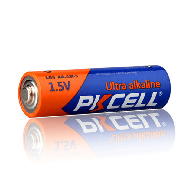 三 A 1.5V (LR6) 电池